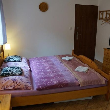 Penzion Kutil Trojanovice Frenštát pod Radhoštěm Exterior foto