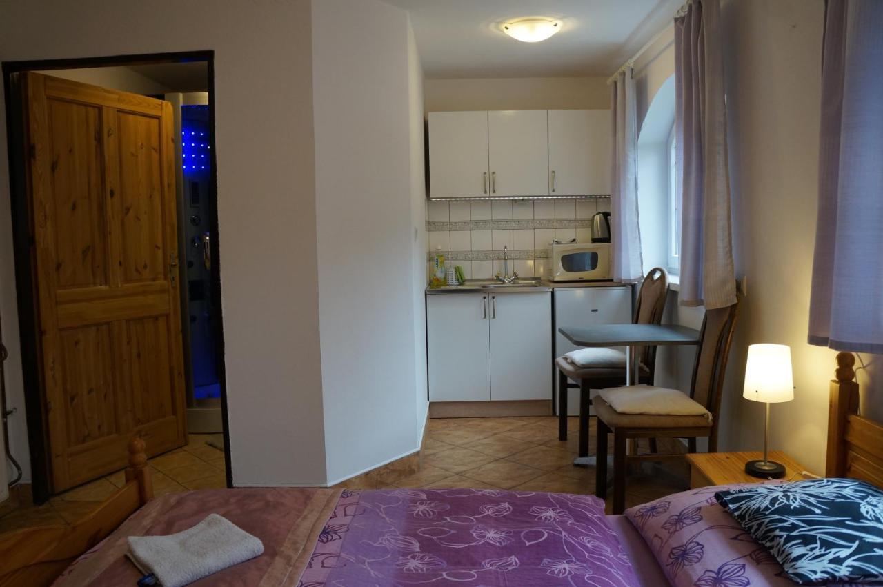 Penzion Kutil Trojanovice Frenštát pod Radhoštěm Exterior foto
